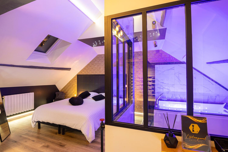 Others 3, L'Intemporel Eclipse Suite Spa Privatif, Val-d'Oise