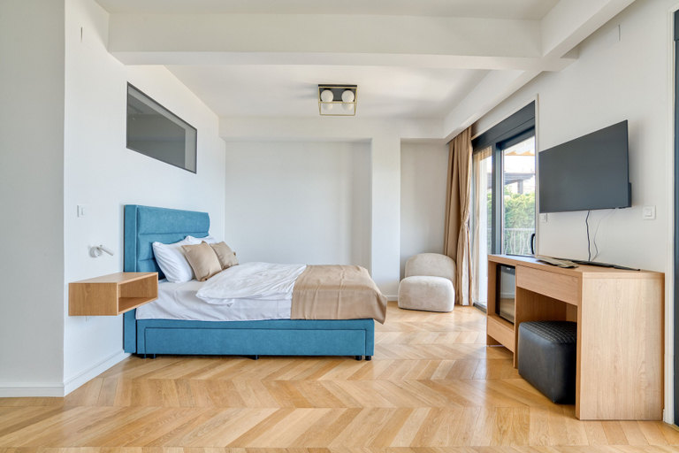 Room 2, Quercus Villa 2