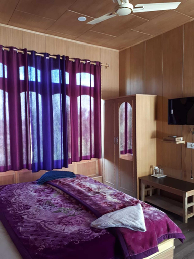 Bedroom 2, Hotel Real Siachen, Leh