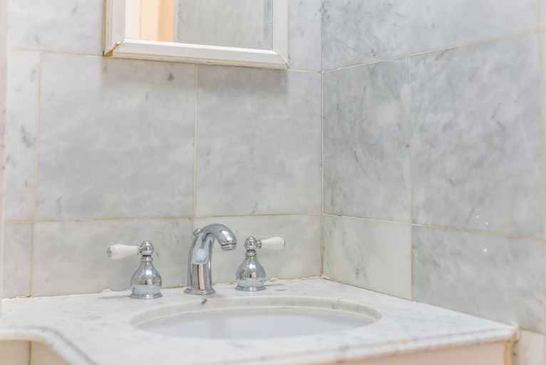 Bathroom 5, Stockbridge - Mary's Villa, New York