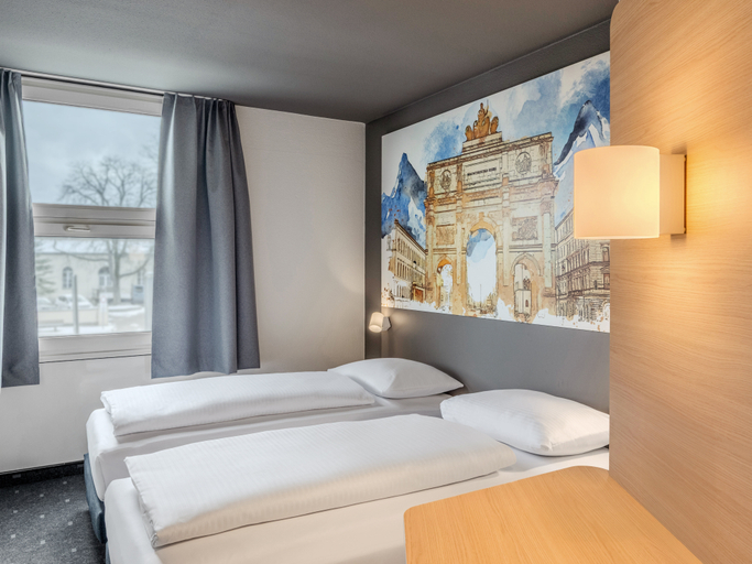Others 4, B&B HOTEL Munchen-Schwabing, München