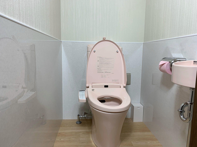 Bathroom 3, Naha Shintoshin Hotel, Naha