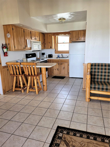 Private kitchen 5, James Creek RV Resort, Huntingdon