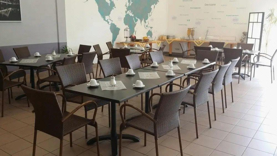 Food & Drinks 4, Hotel Vicinity, Birkenfeld