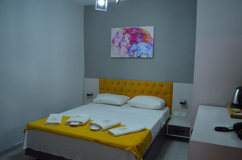 Bedroom 4, Lizbon Hotel, Güzelbahçe