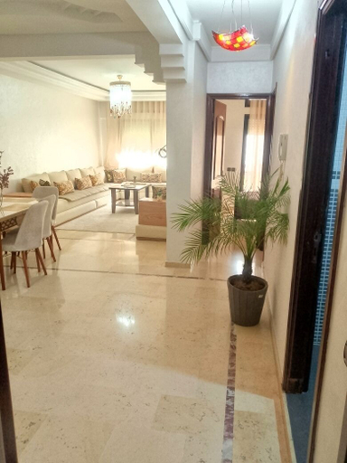 Others 2, appartement chic en plein centre, Marrakech