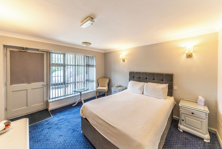 Bedroom 4, The Littleover Lodge Hotel, Derbyshire