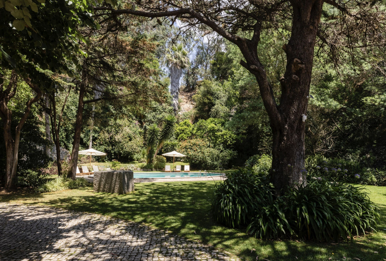 Room 3, A Hideaway Paradise by Cadenzalux, Cascais
