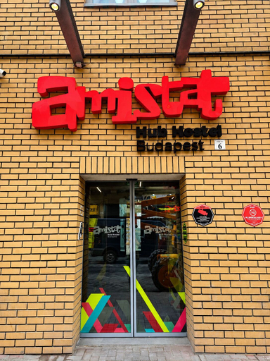 Front of property 4, AMISTAT Hub Hostel Budapest, Budapesti