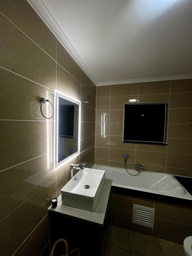 Bathroom 2, The Cozy Maison, City of Johannesburg