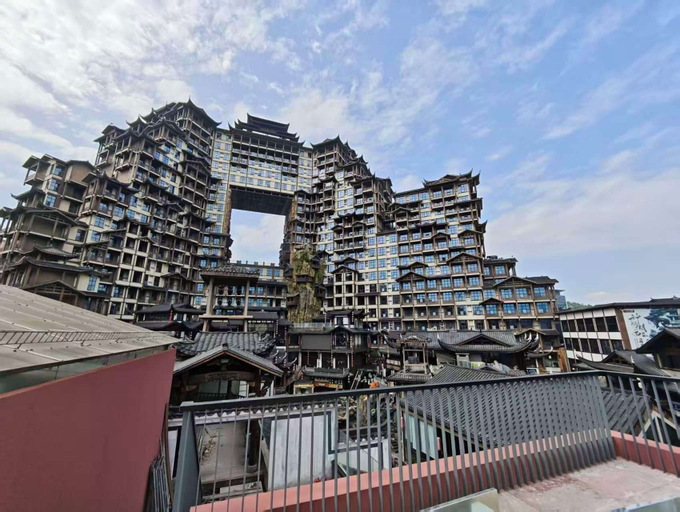 Property grounds, Sheba Wangyue Light Luxury Homestay, Zhangjiajie