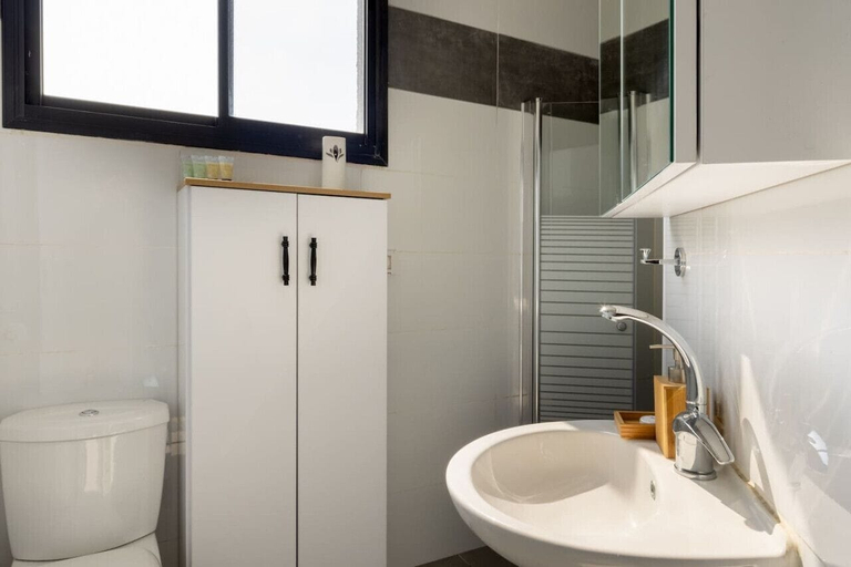 Bathroom 4, MAMAD - Bahai Gardens Penthouse by Sea N' Rent