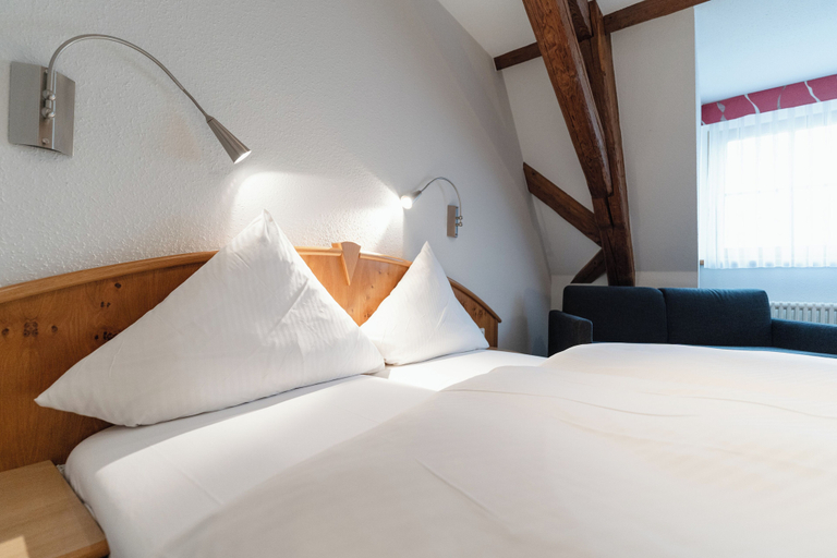 Bedroom 2, Hotel Gasthof Zum Rössle, Neu-Ulm