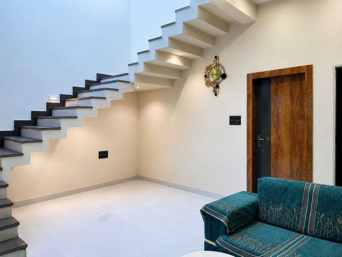 Interior 5, Shivansh Stays, Ujjain