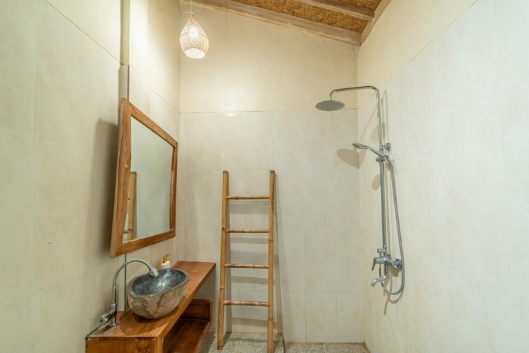 Bathroom 4, Uma Sri Dewi Villa Ubud, Gianyar