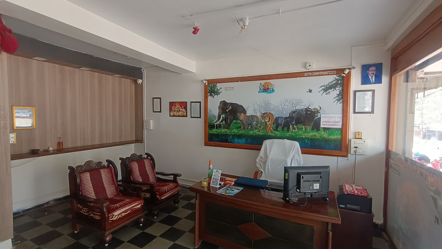 Others, Tourist Lodge, Uttara Kannada
