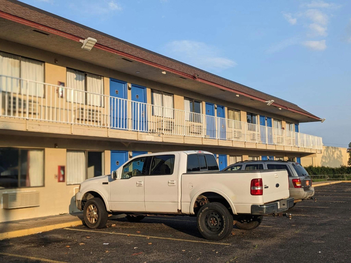 Exterior & Views 2, Budget Inn Alexandria, Rapides