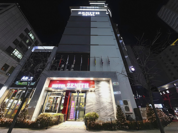 Exterior & Views 1, Bucheon Zenith Tourist hotel, Gyeyang