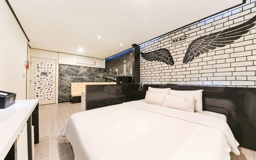 Bedroom 2, Suncheon 9to9, Suncheon