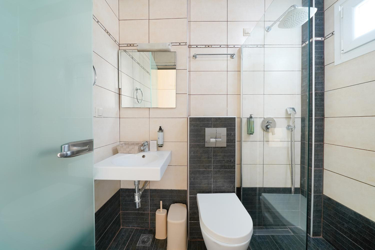 Bathroom 3, OzioMari Suites, East Macedonia and Thrace