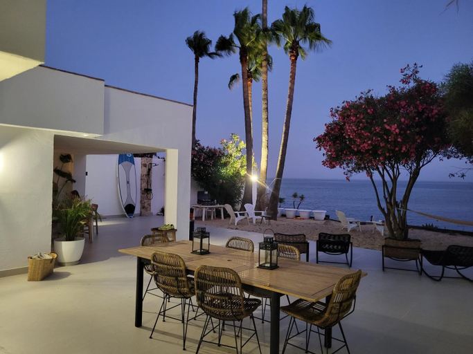 Food & Drinks, Beachfront Villa, Málaga