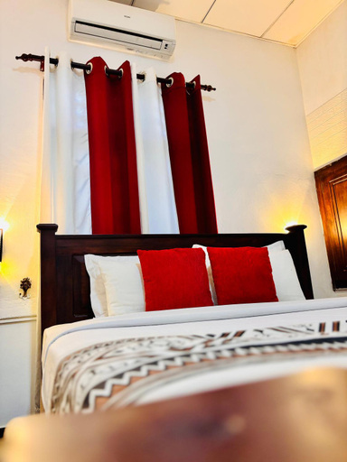 Bedroom 2, Bangalawa Guest House, Palugaswewa