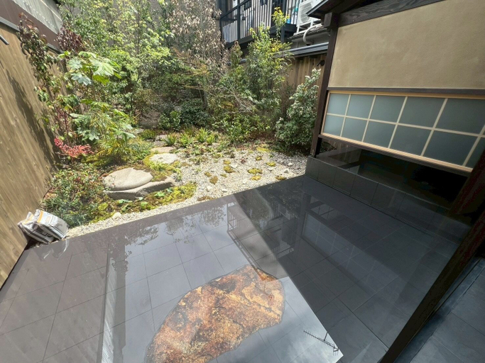 Interior 2, Niwato House, Kyoto