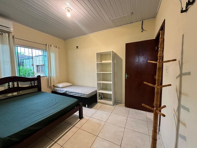 Room, casa grande praia da pinheira, Palhoça