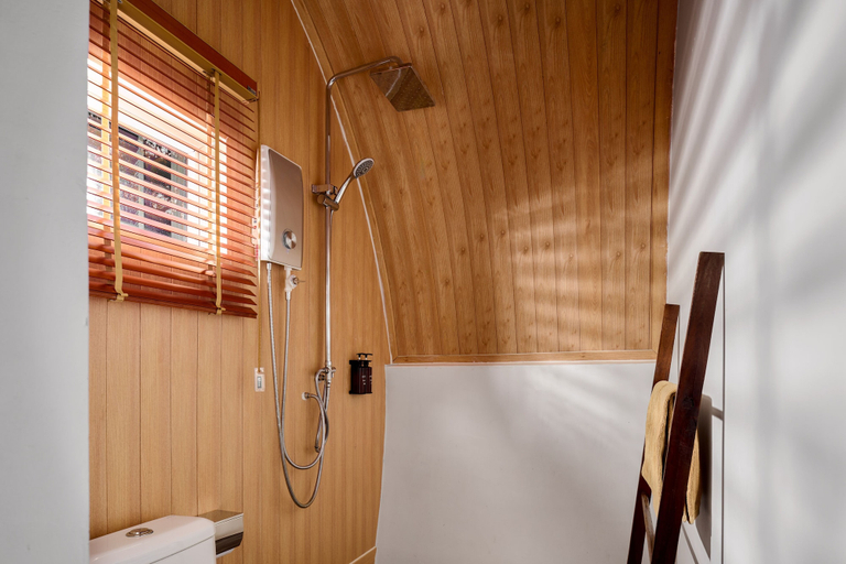 Bathroom 5, Tube Resort by EHM, Sihanoukville