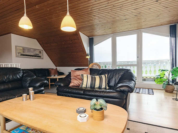 Others 5, 5 Star Holiday Home in Fur, Skive
