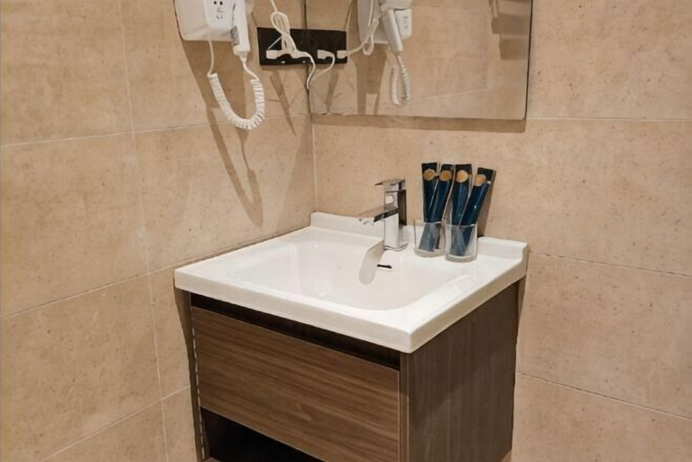Bathroom 3, The Palm Suite at Lava Mansion, Penang Island