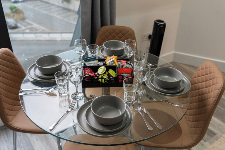 Food & Drinks 5, Imperial Fulham Apartments, London