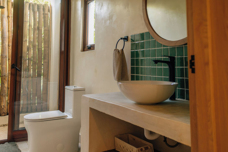Bathroom 3, El Valle lodge, Santa Bárbara de Samaná