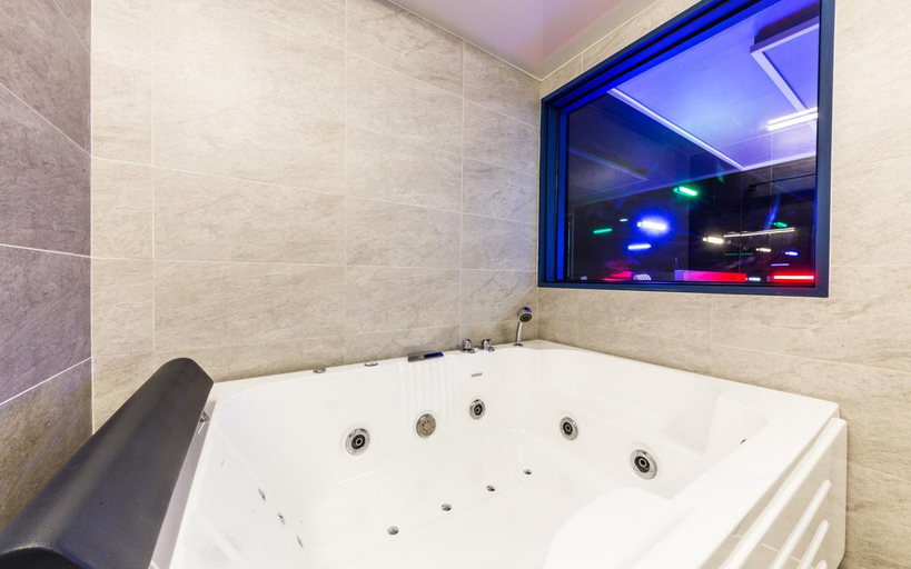 Bathroom 5, Sokcho Laon Hotel, Sokcho