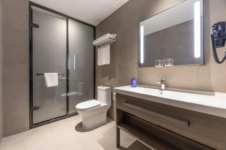 Bathroom 3, Hanting Hotel Xuzhou Fuxing North Road, Xuzhou