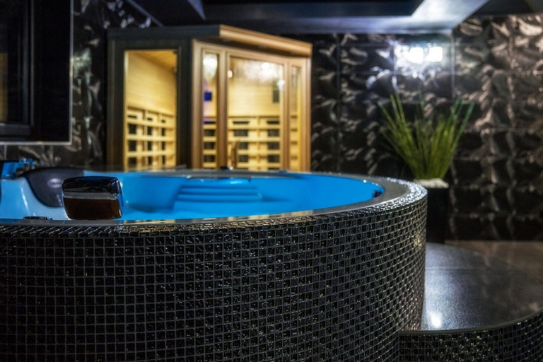 Spa treatment 4, Luxury Holiday Villa, Pool, Sauna, Jacuzzi, Nowy Targ