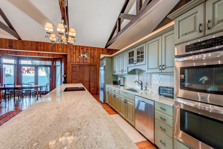 Interior 5, Celestial View, Watauga