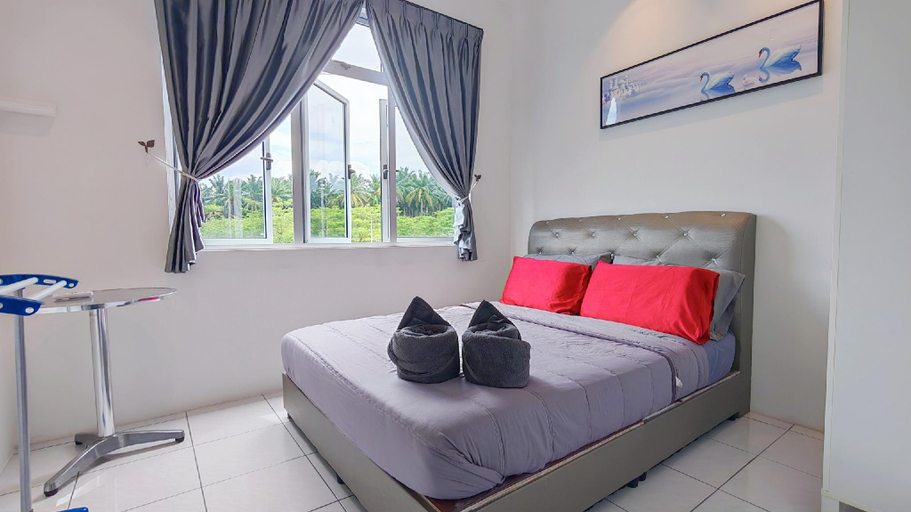 Bedroom 3, Camellia Residence Seri Austin by Harmony Homestay, Johor Bahru