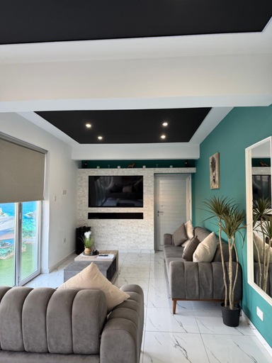 Others 5, Sant Central Deluxe Apartments
