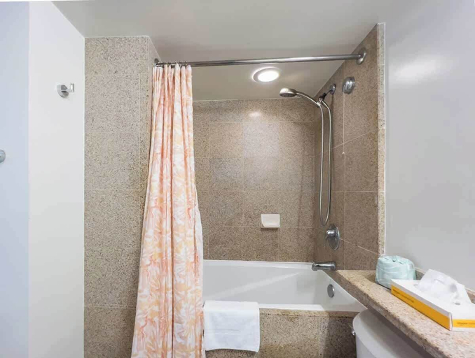 Bathroom 5, @ Marbella Lane Oceanview Horizon Escape Studio, Honolulu