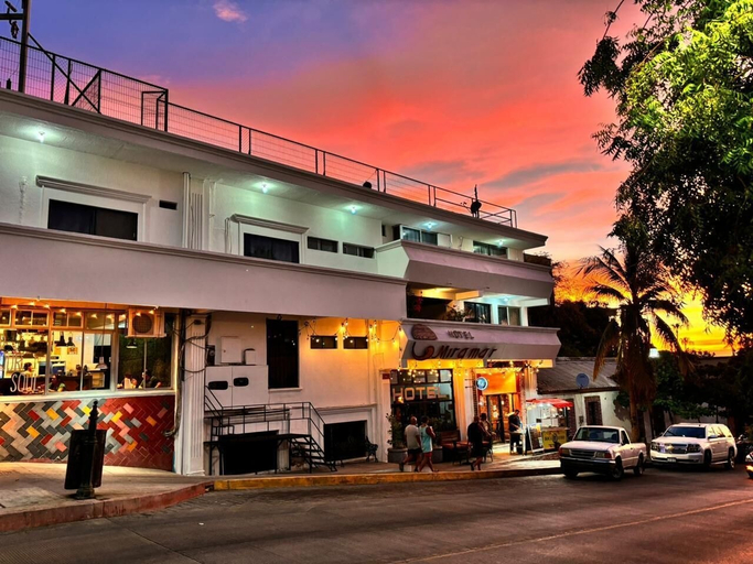 Exterior & Views 1, Hotel Miramar, La Paz