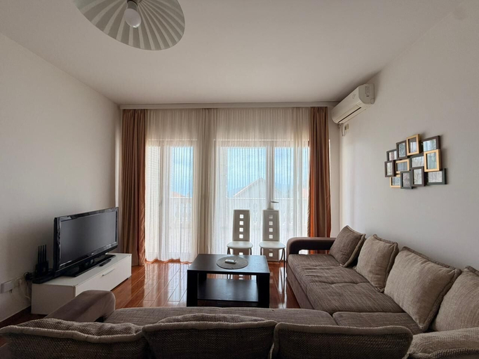 Others 5, Apartments Oasis