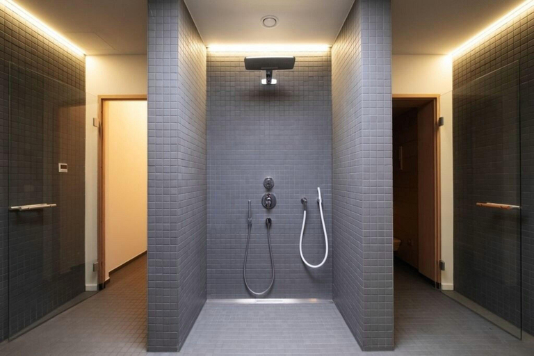 Bathroom 5, Reck's Hotel - Restaurant, Bodenseekreis