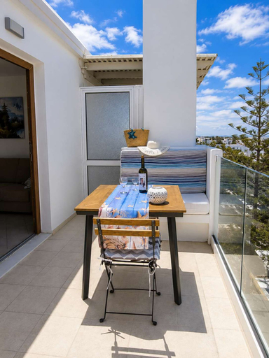 Room 2, Island Flavor - Naxos Seaview Retreat With Balcony, South Aegean