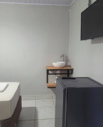 Bathroom 2, Pousada Aviação, São Vicente