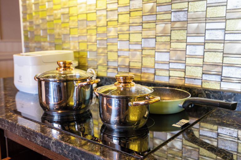 Miscellaneous 5, Luxury Apartment in Central_Luminous Leman, District 3