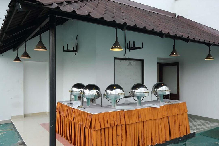 Food & Drinks 4, Hotel CLOUD 9, Ernakulam