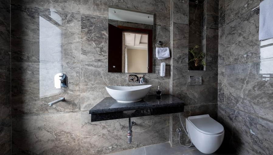 Bathroom 4, Perch Service Apartment - MG Road, Gurgaon