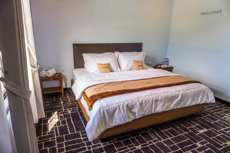 Room 2, Instay Villa Dieng United, Wonosobo