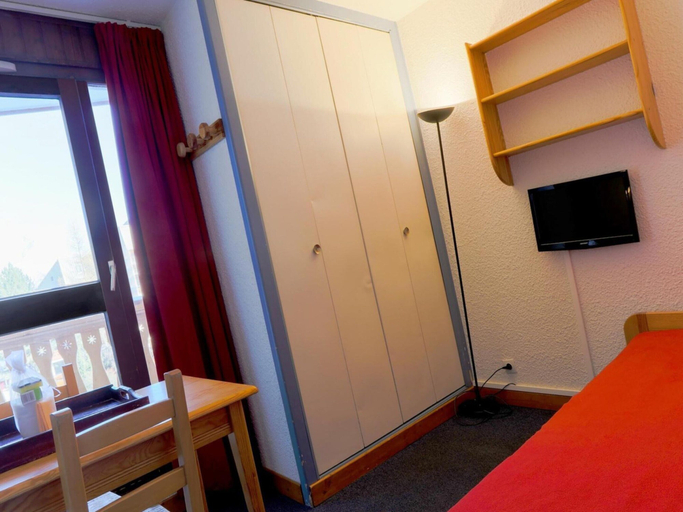 Dining, Cosy Romantic Studio in Les Deux Alpes, Isère